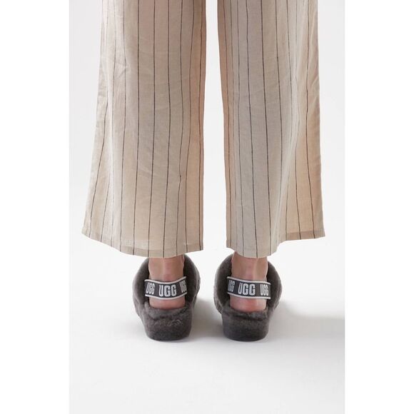 Urban Outfitters x UGG® Fluff Yeah Shearling Fur Slide Sandals Charcoal Grey - Picture 4 of 10